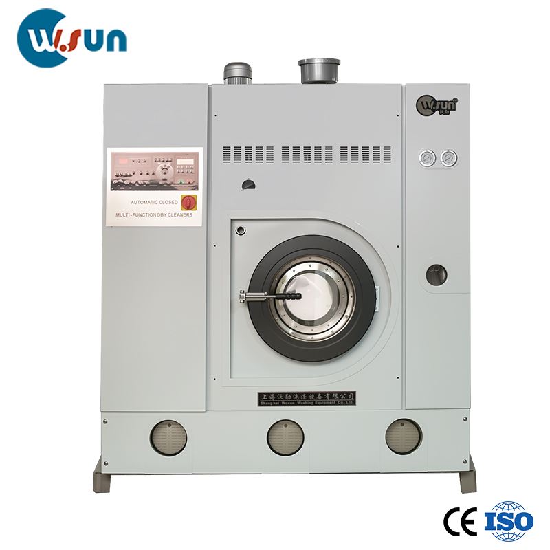 Fully enclosed automatic dry cleaning machine
